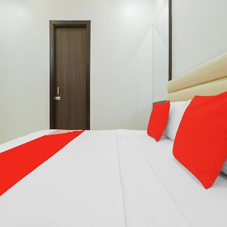 אמריצר Oyo 85906 Hotel Noor Residency מראה חיצוני תמונה